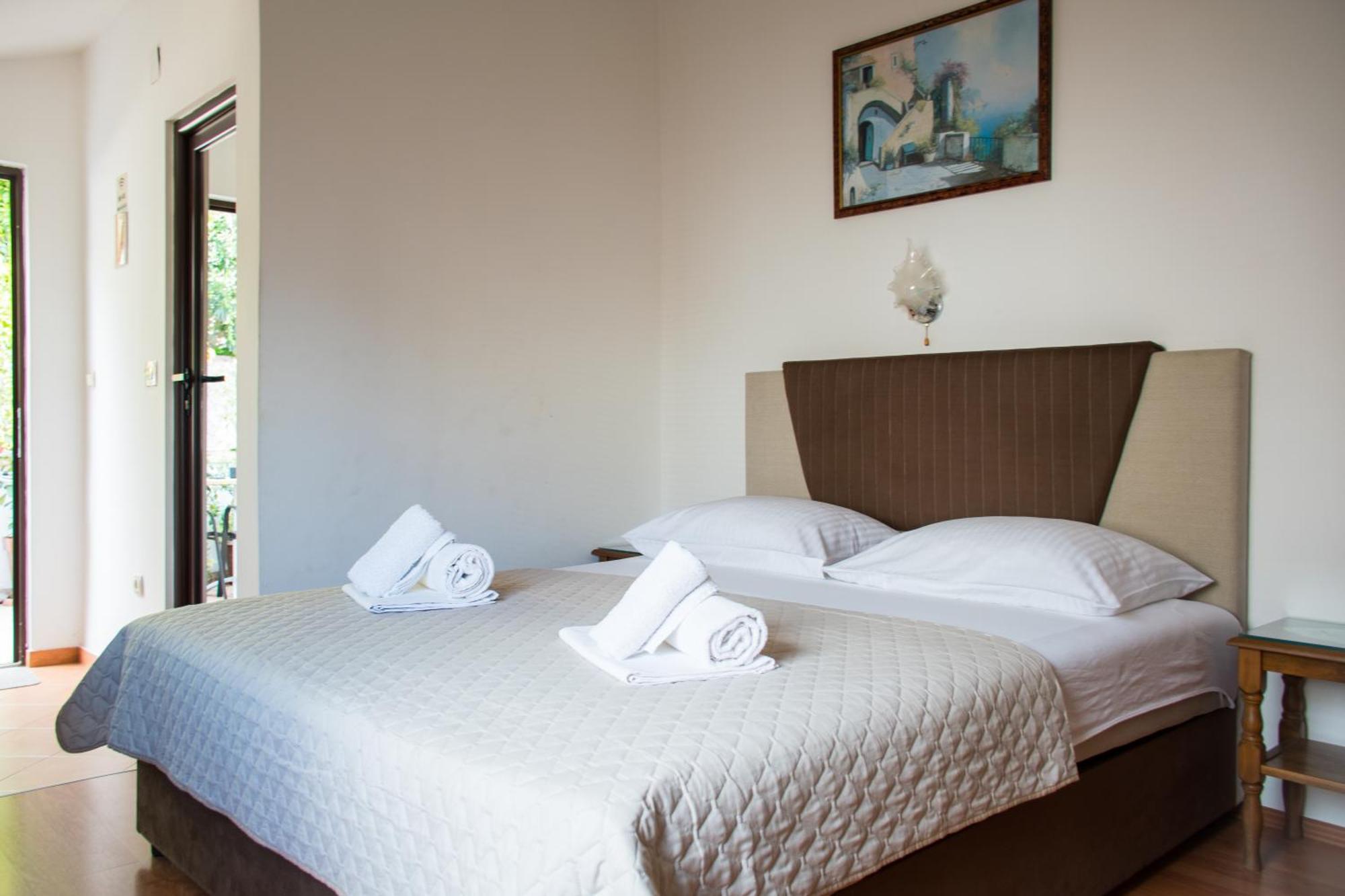 בודווה Villa Vojnic מראה חיצוני תמונה
